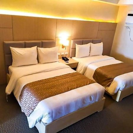 Sotogrande Neopolitan Hotel Quezon City Kültér fotó