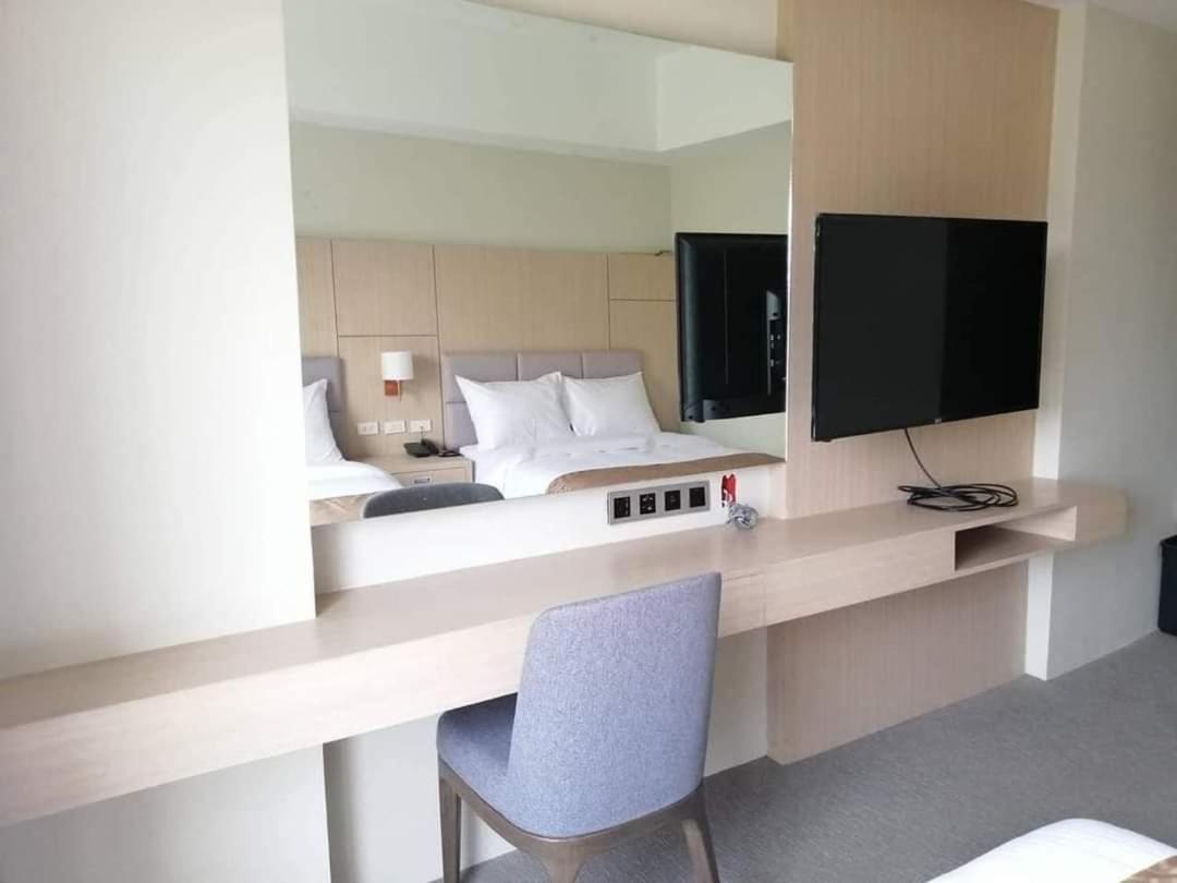 Sotogrande Neopolitan Hotel Quezon City Kültér fotó